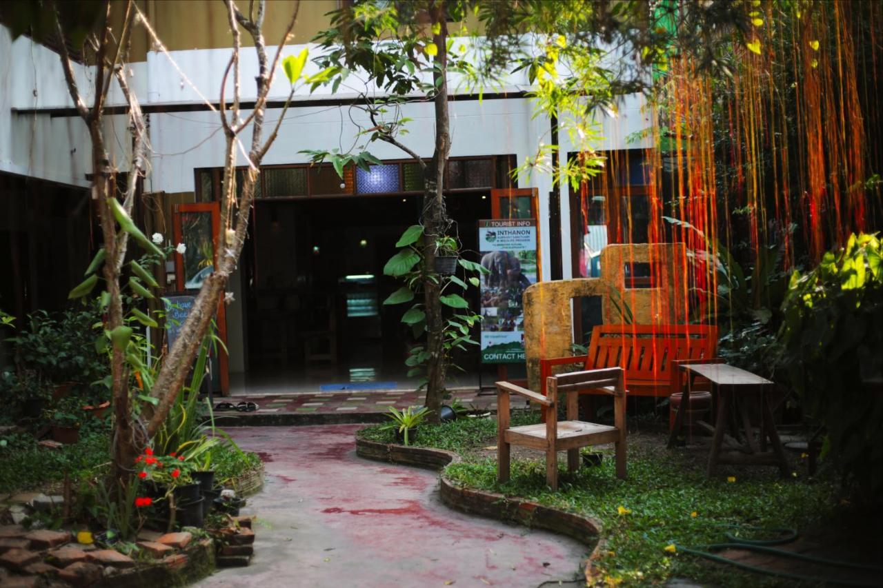 Hostel Deejai Backpackers (Adults Only) Chiang Mai Exterior foto